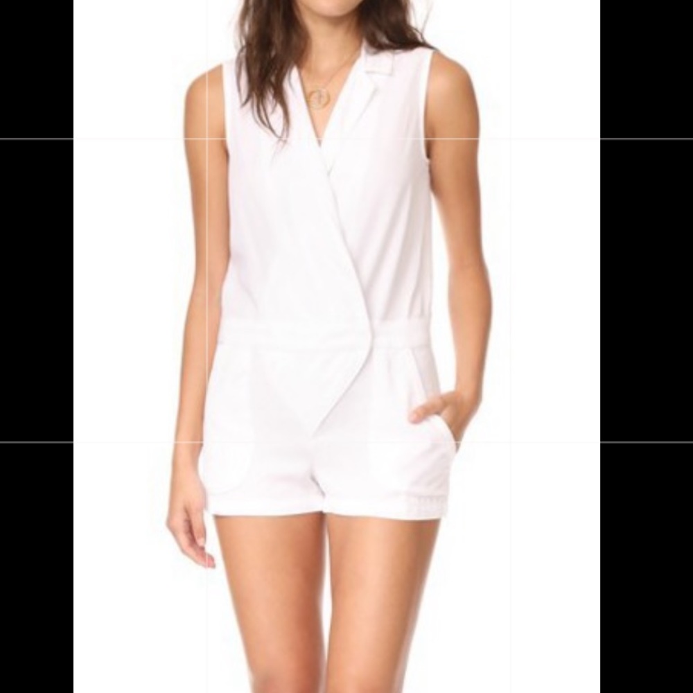YFB white sleeveless romper XS